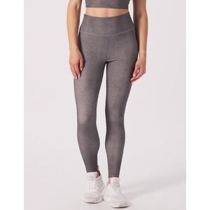 Glyder Sultry Performance‎ Leggings Grey Carbon Window Pane 2XL NWT